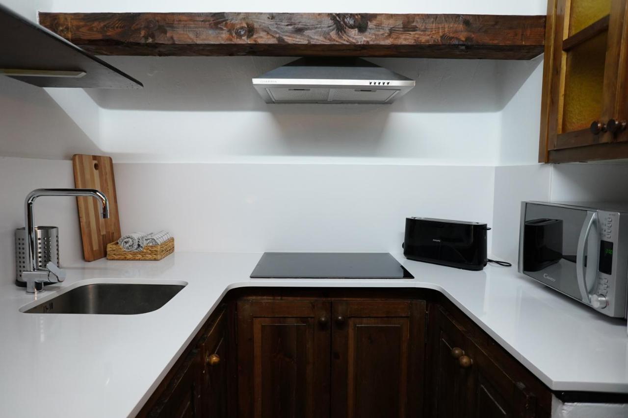 Linsoles 44B Apartment เอริสเต ภายนอก รูปภาพ